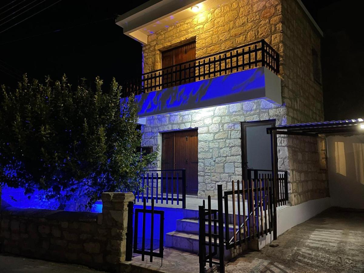 Mariarodes House Villa Pano Arodes Exterior foto